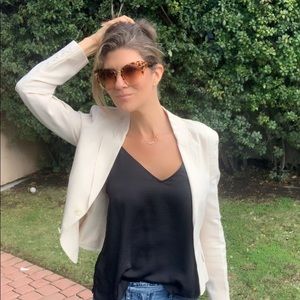 Banana Republic light beige fitted linen blazer 4